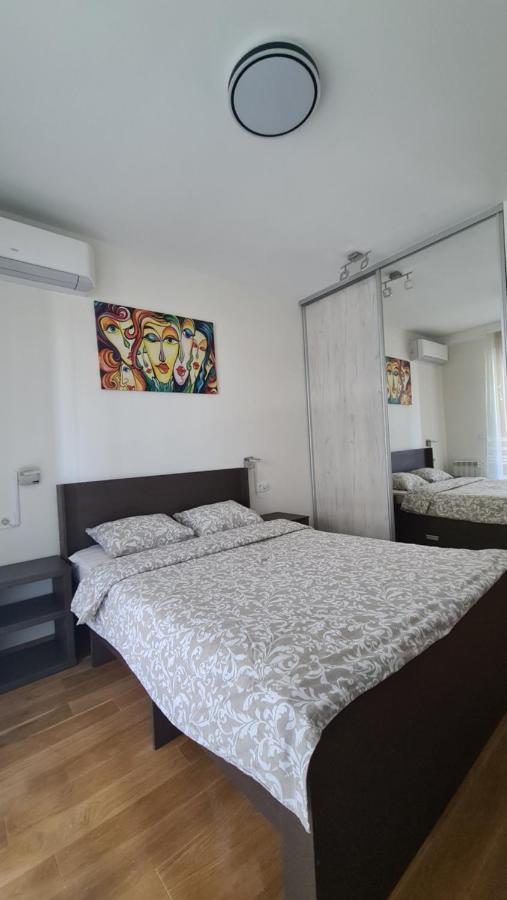 West 65 Apartment Белград Екстериор снимка